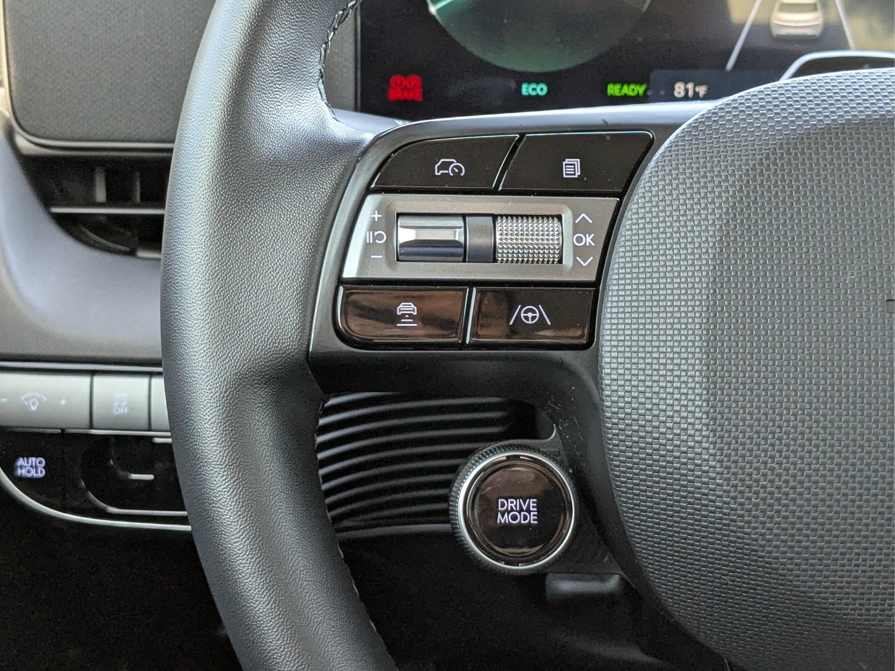 Certified Used 2025 Cyber Gray Hyundai SEL image 27