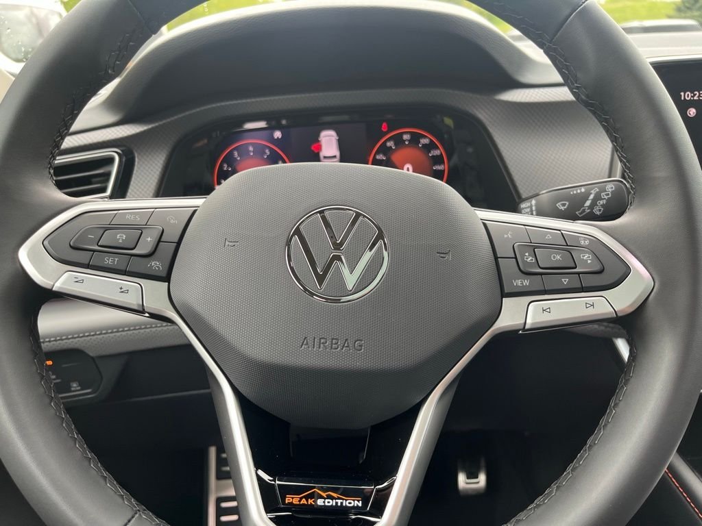 New 2026 Black Volkswagen 2.0T Peak Edition image 19