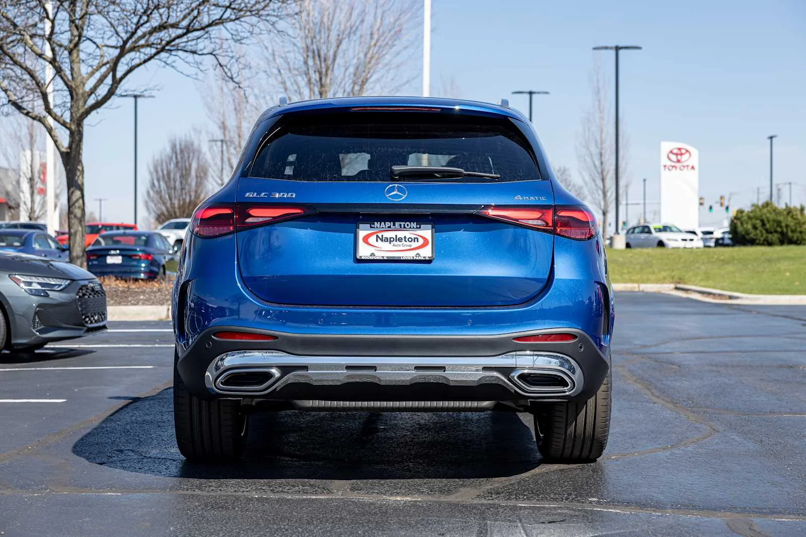 New 2026 Starling Blue Metallic Mercedes-Benz GLC 300 image 4