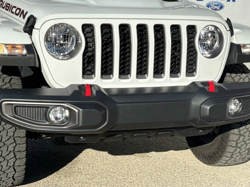 Used 2023 White Jeep Rubicon image 4