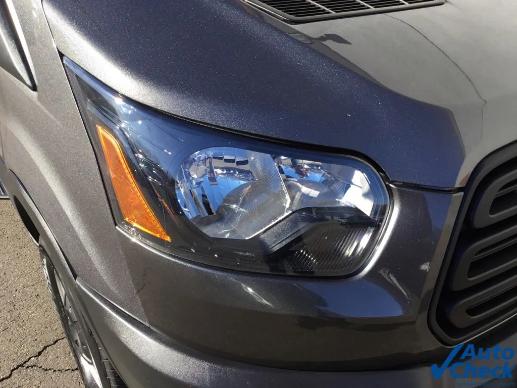 Used 2019 Gray Ford XL image 16