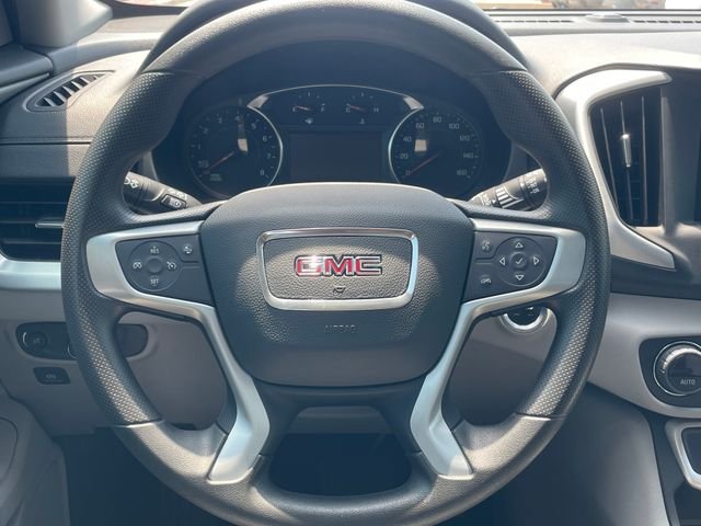 Used 2022 Silver GMC SLE image 14