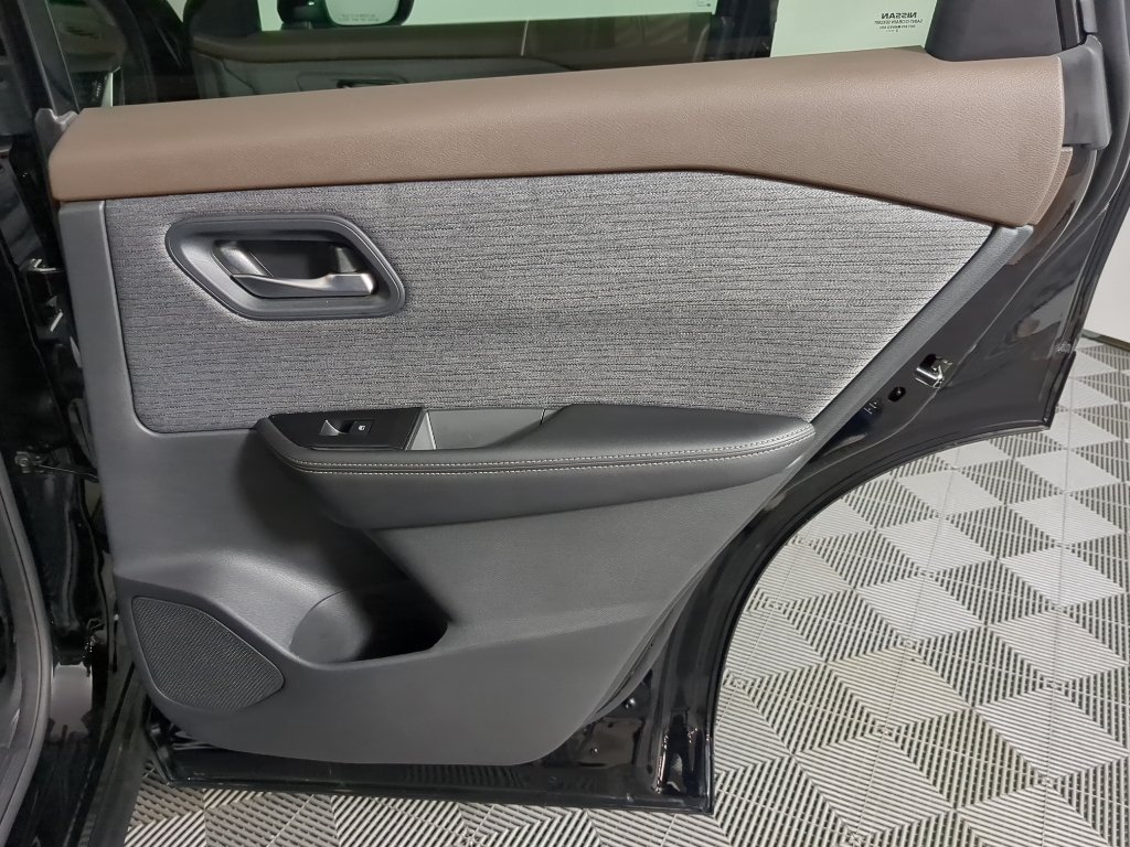 Certified Used 2023 SUPER BLACK Nissan SV image 23