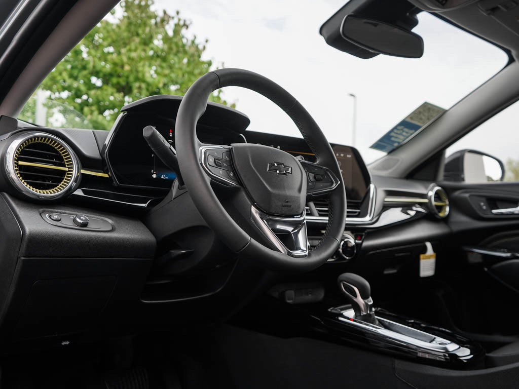 2026 Chevrolet Trax Activ - Photo 17