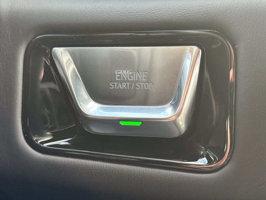 2026 GMC Yukon XL AT4 Ultimate - Photo 32