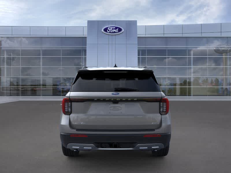 2026 Ford Explorer Active - Photo 5