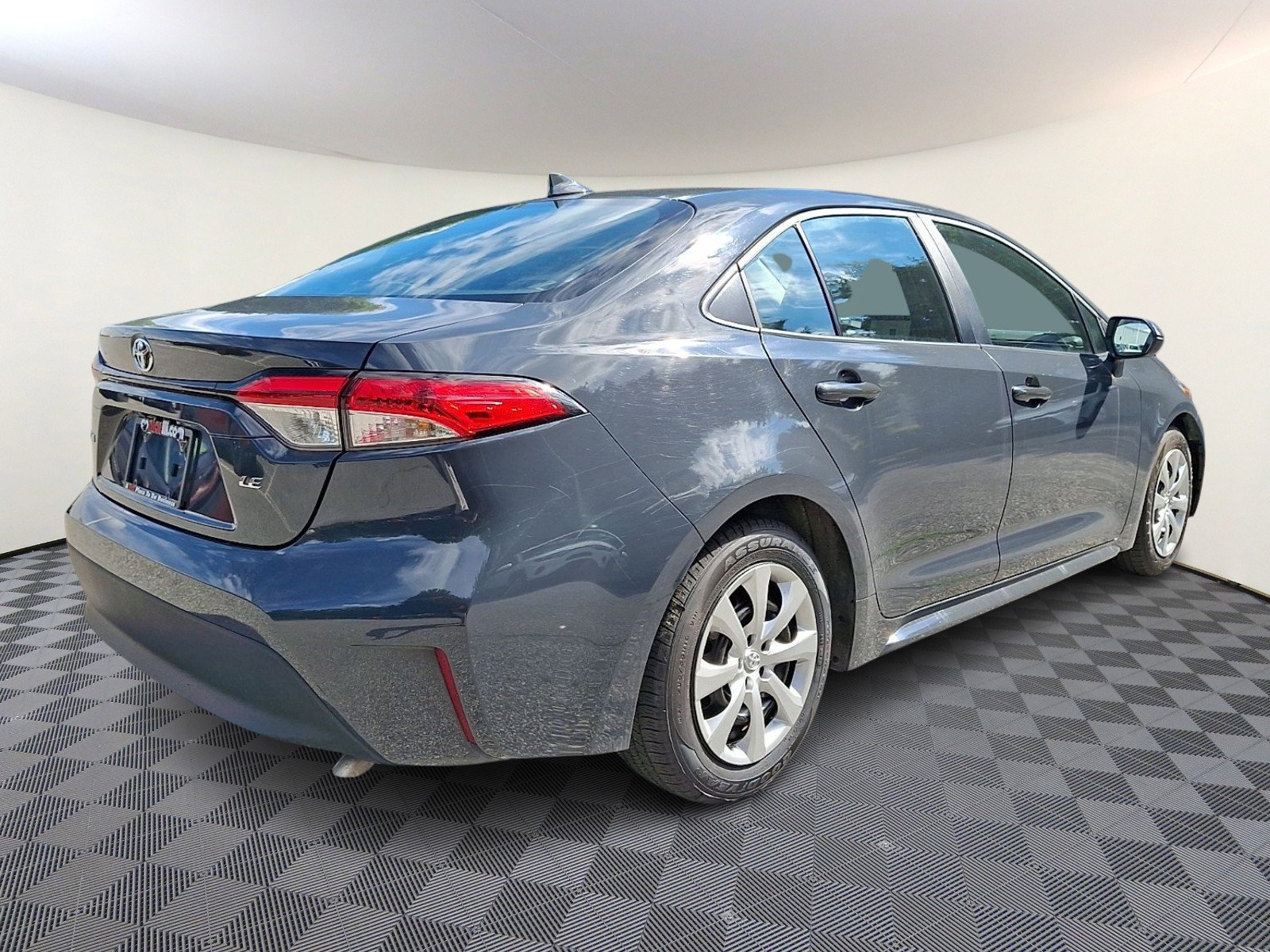 Used 2024 Underground   1L7 Toyota LE image 5