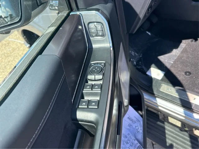 New 2026 Iconic Silver Metallic Ford Platinum® image 29