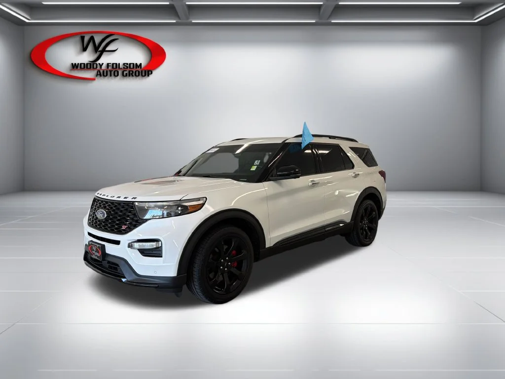 Used 2023 White Ford ST image 3