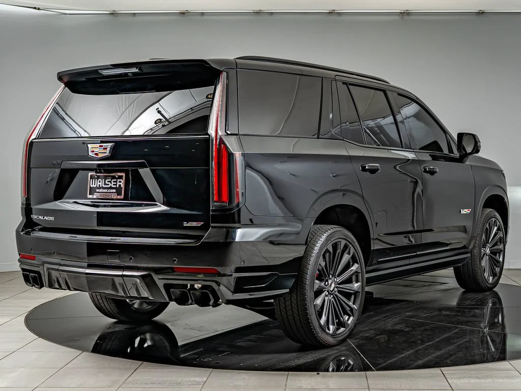 Used 2025 Black Raven Cadillac V-Series image 5
