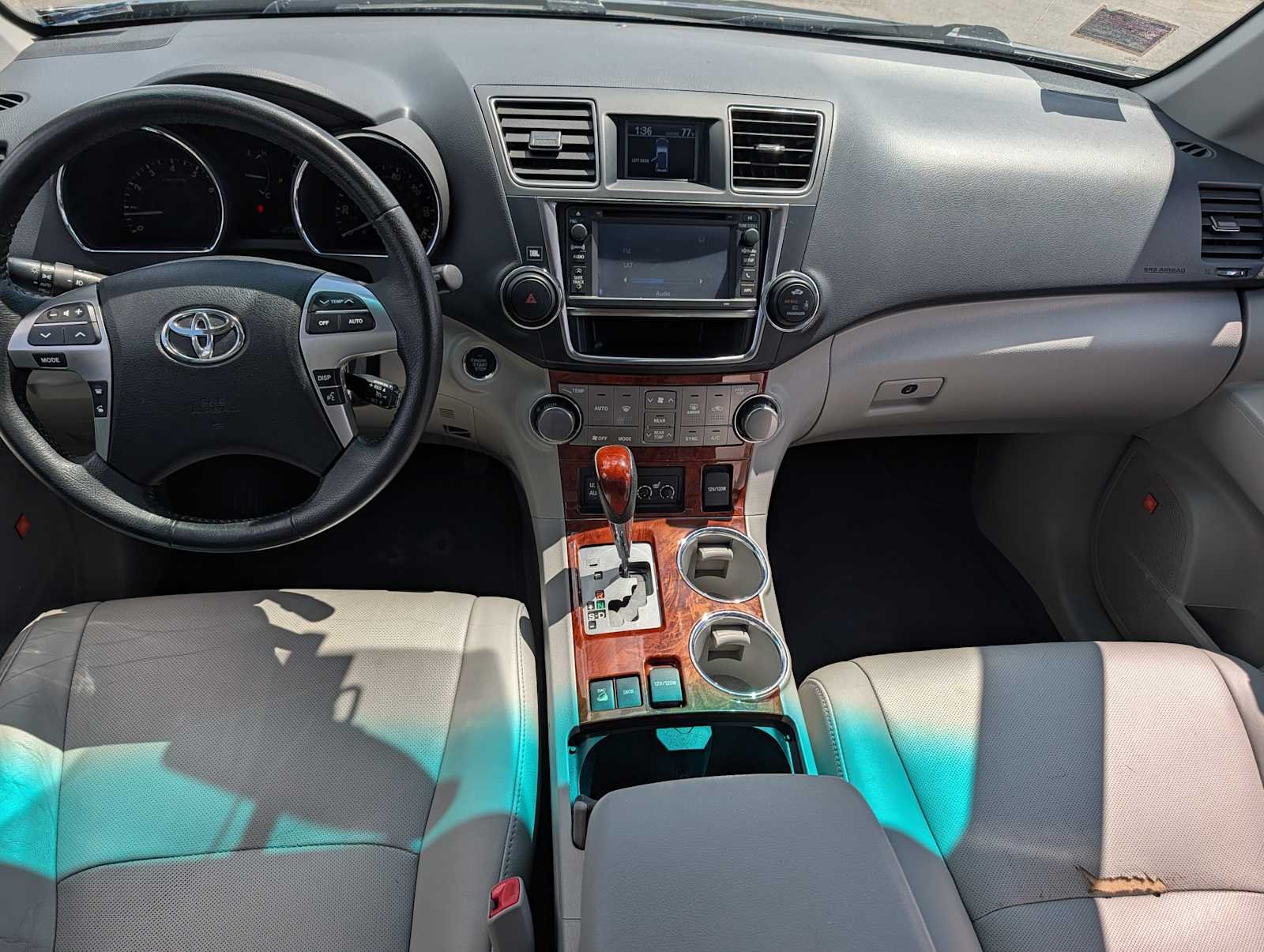 Used 2013 Magnetic Gray Metallic Toyota Limited image 17