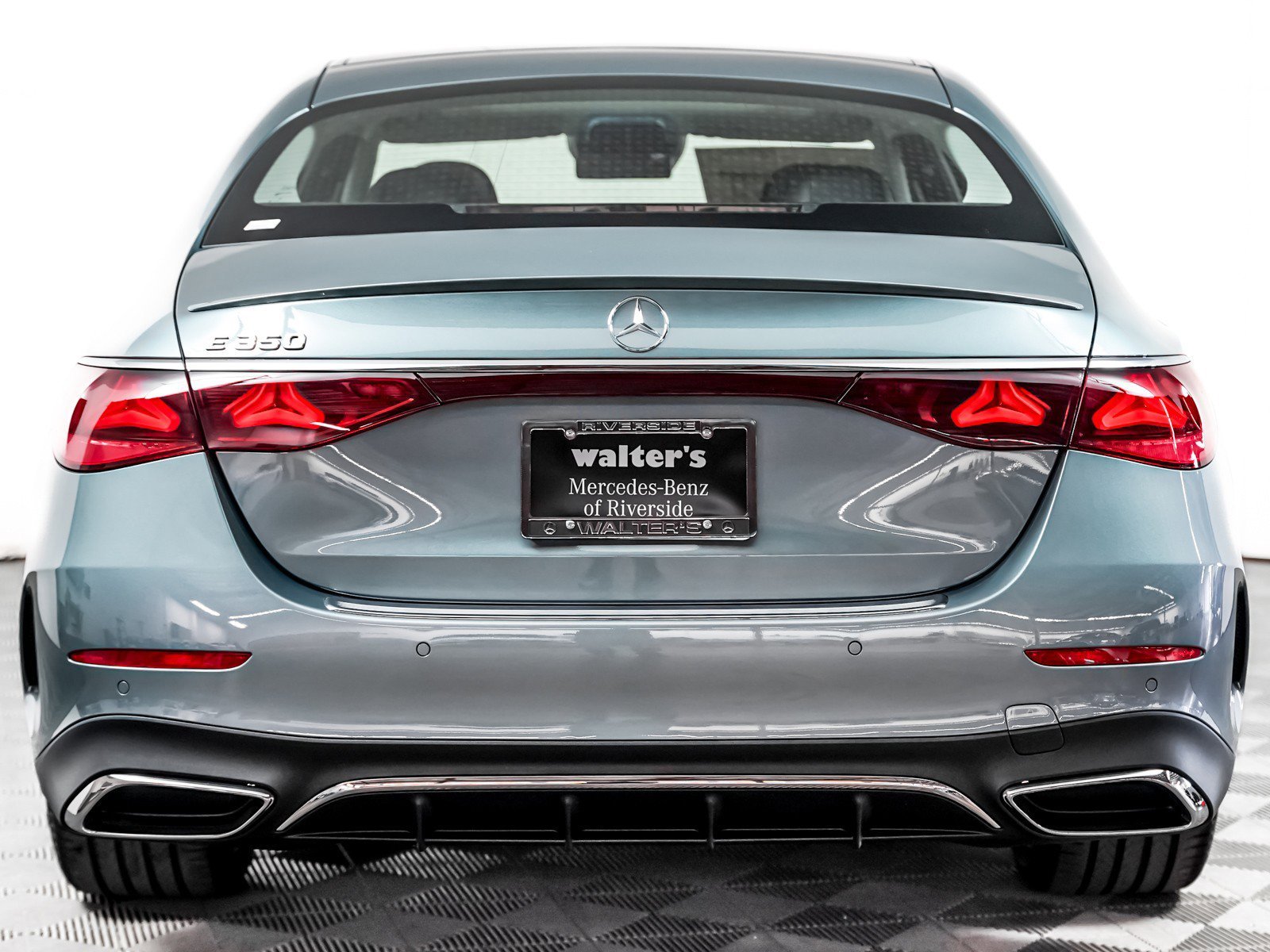 New 2026 Verde Silver Metallic Mercedes-Benz E 350 image 10
