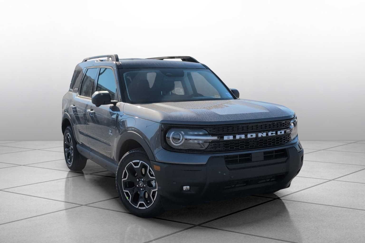 New 2025 Carbonized Gray Metallic Ford Outer Banks® image 2