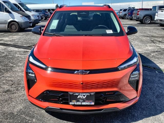 2027 Chevrolet Bolt RS - Photo 17