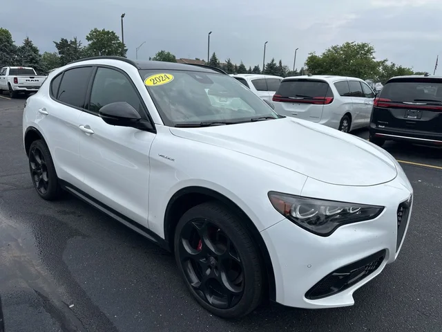 2024 Alfa Romeo Stelvio Veloce