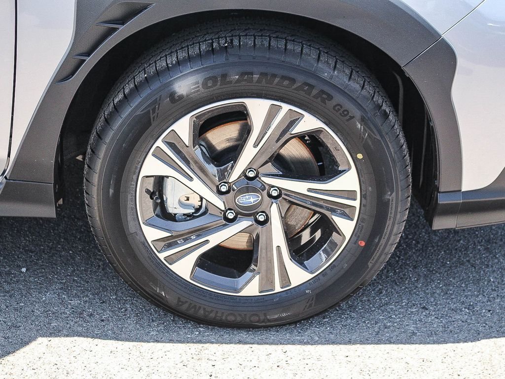 New 2026 ICE SILVER METALLIC Subaru Premium image 10