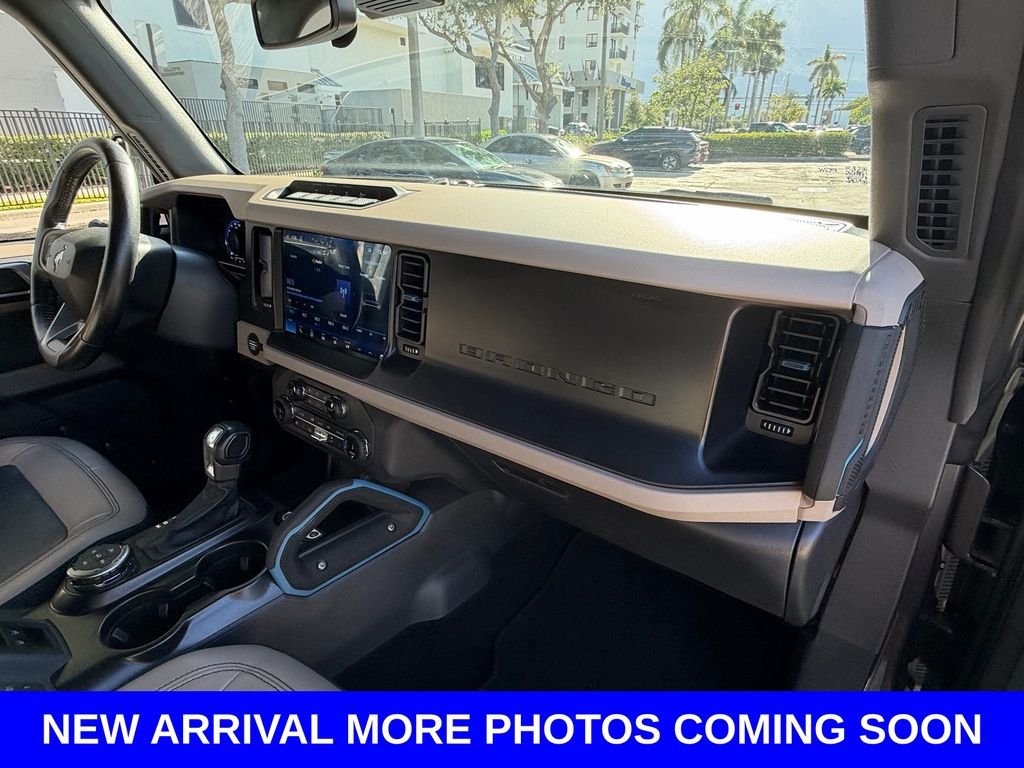 Used 2022 Gray Ford Wildtrak image 18