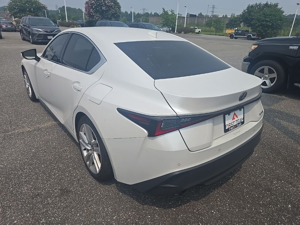Used 2024 White Lexus 300 image 7