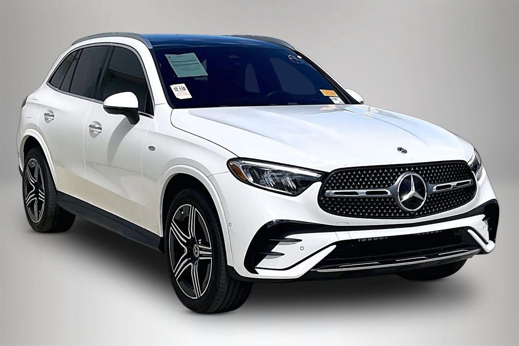 2025 Mercedes-Benz GLC