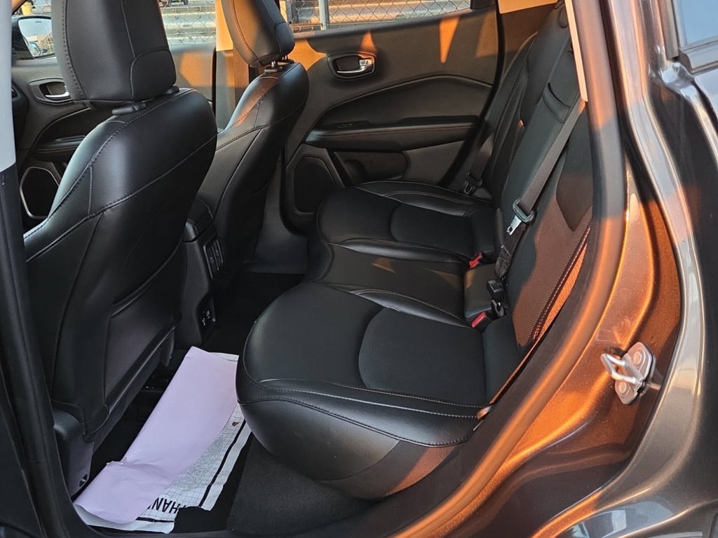 Used 2020 Gray Jeep Limited image 2