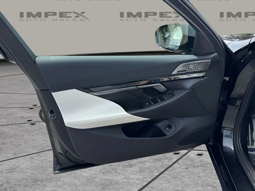 Used 2024 Black BMW eDrive40 image 27
