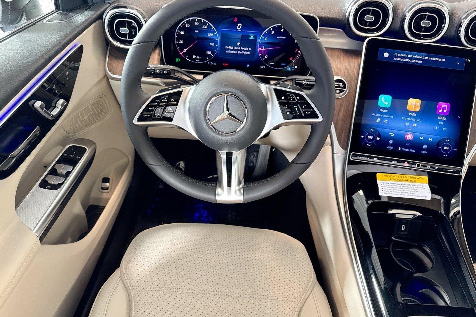 New 2026 Polar White Mercedes-Benz GLC 300 image 20