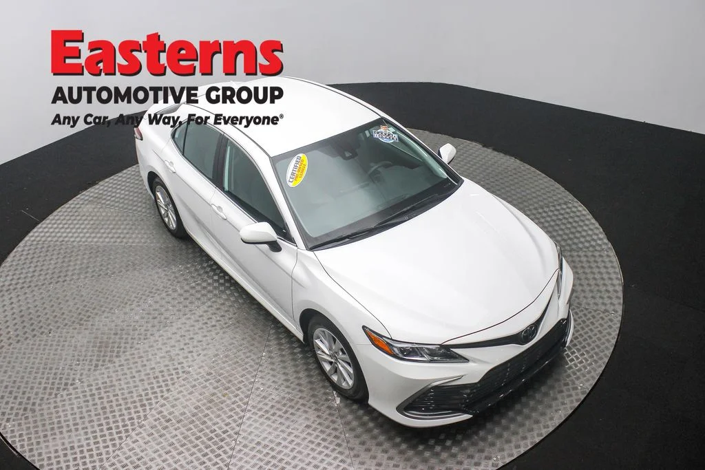 Used 2024 White Toyota LE image 3