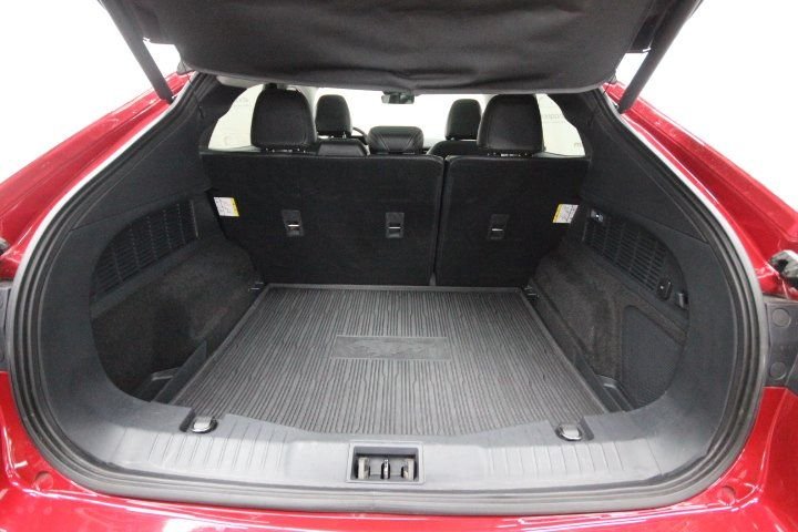 Used 2021 Red Ford Premium image 5
