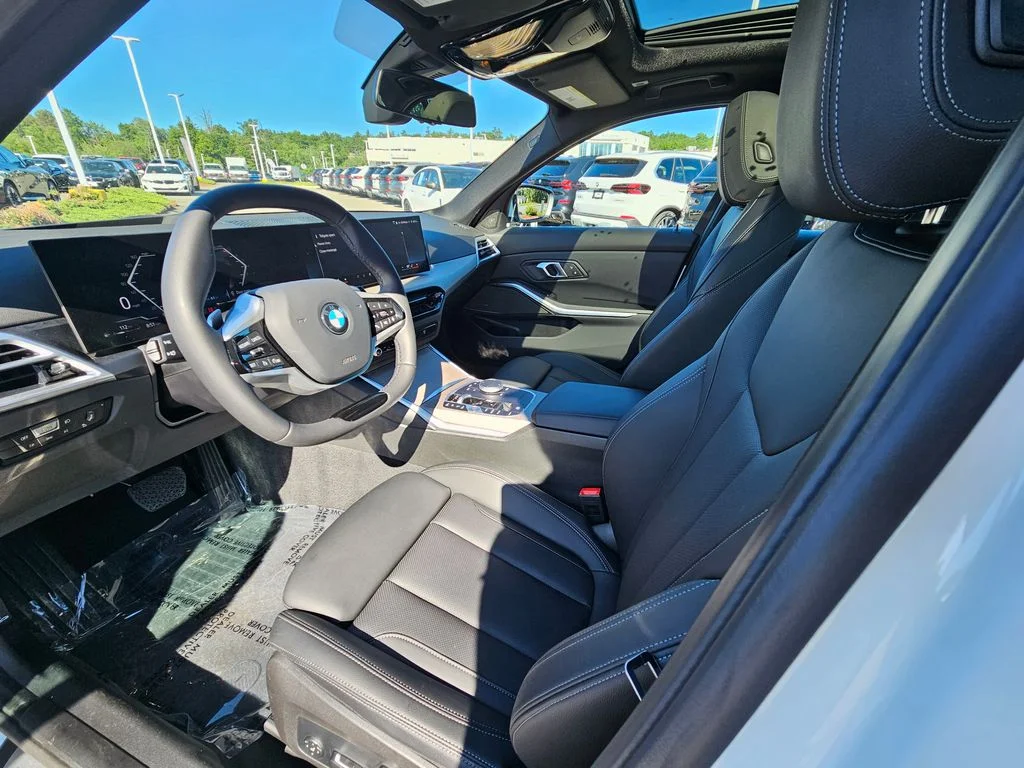 Used 2025 Alpine White BMW 330i xDrive image 13