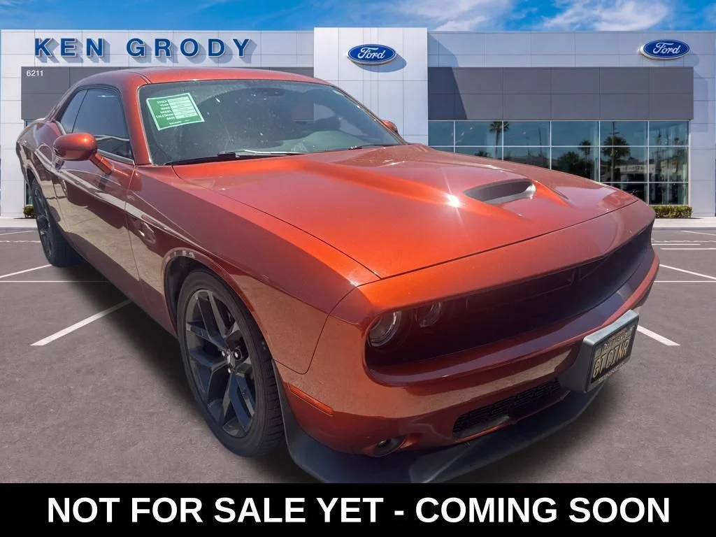 2022 Dodge Challenger GT Auto's photo