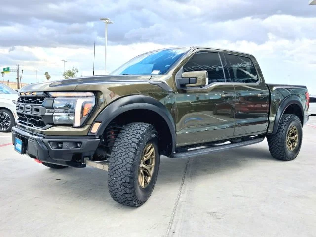 Used 2025 Green Ford Raptor image 3