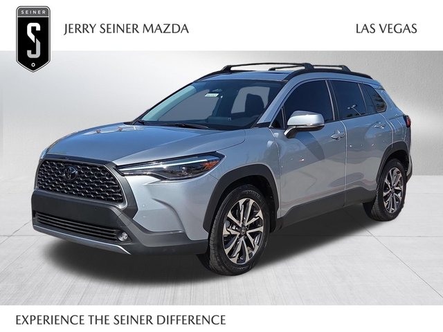 2023 Toyota Corolla Cross XLE
