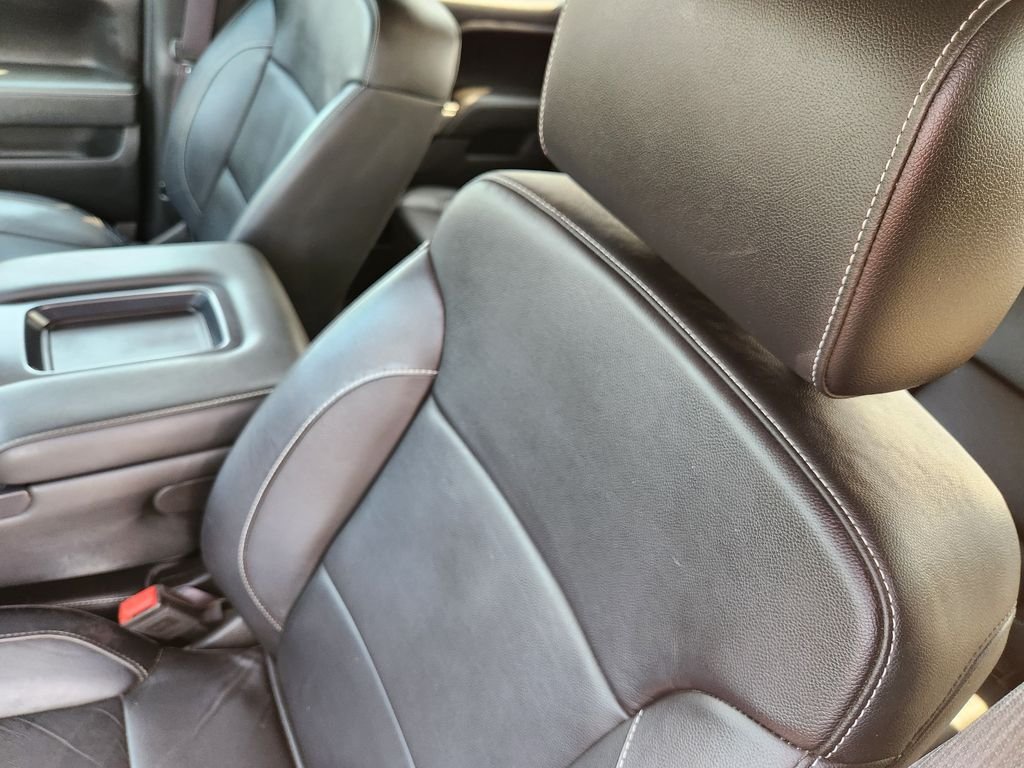Used 2016 Siren Red Tintcoat Chevrolet LT image 24