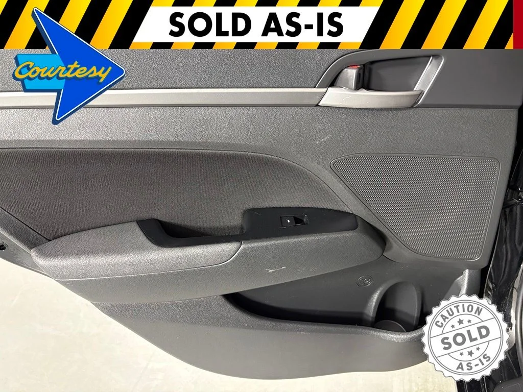 Used 2018 Black Hyundai SEL image 32