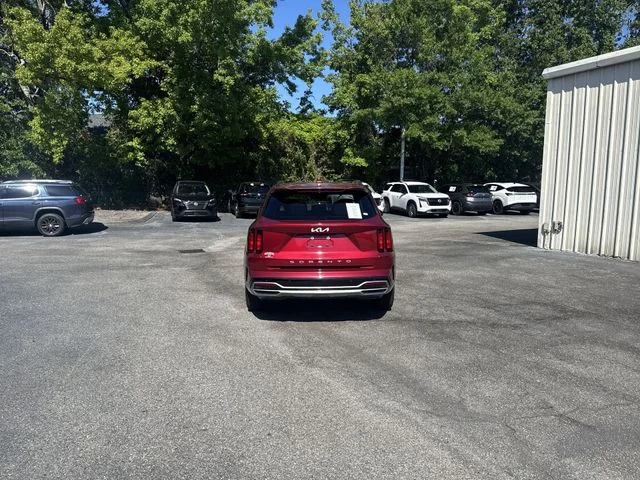 Used 2022 Red Kia S image 6