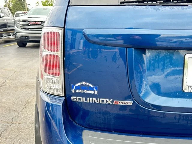 Used 2008 Blue Chevrolet Sport image 9