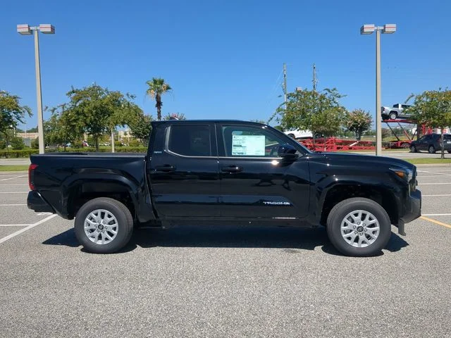 New 2026 Black Toyota SR5 image 3