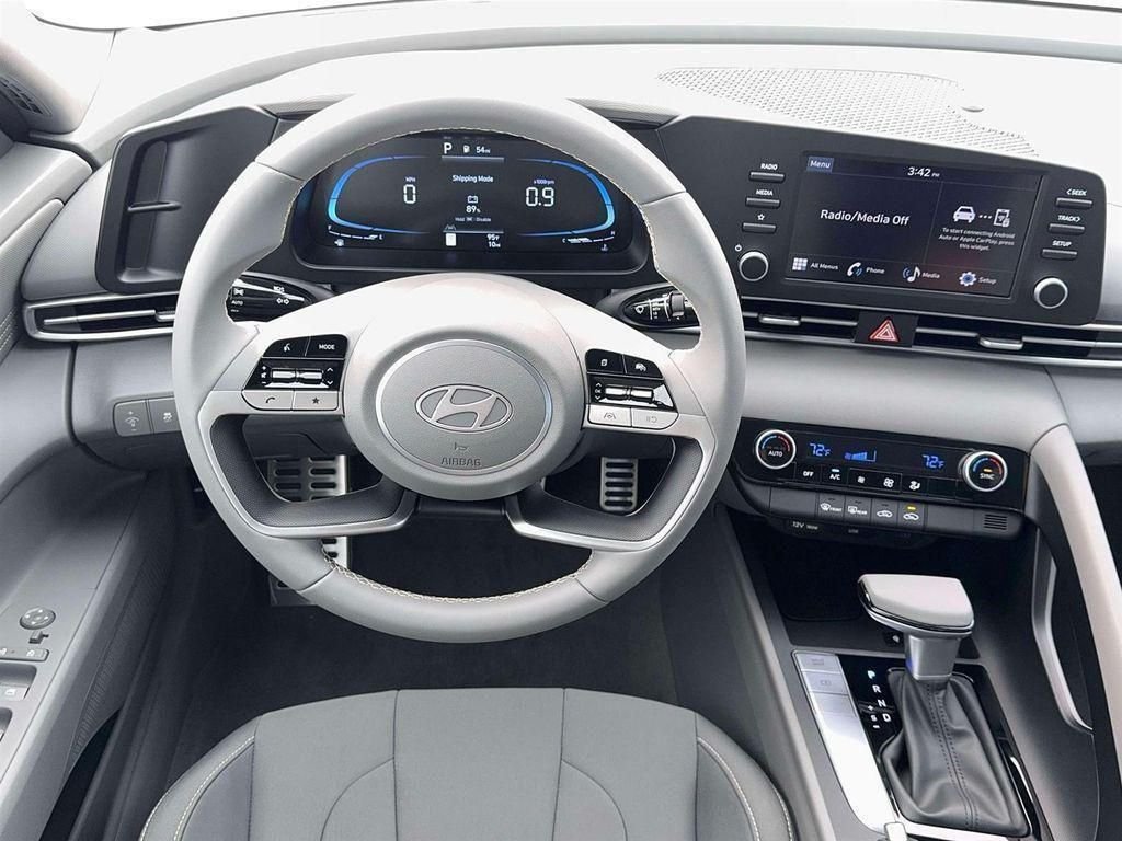 New 2026 White Hyundai SEL Sport image 17