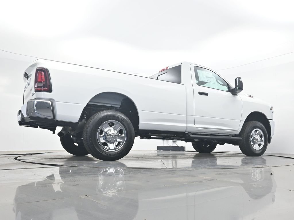 New 2026 Bright White Clear-Coat Exterior Paint RAM Tradesman image 34