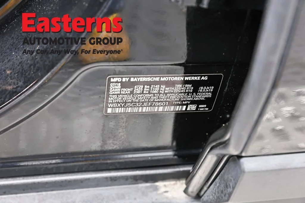 Used 2018 Black BMW xDrive28i image 31
