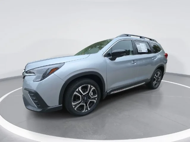 Used 2025 Silver Subaru Limited image 1