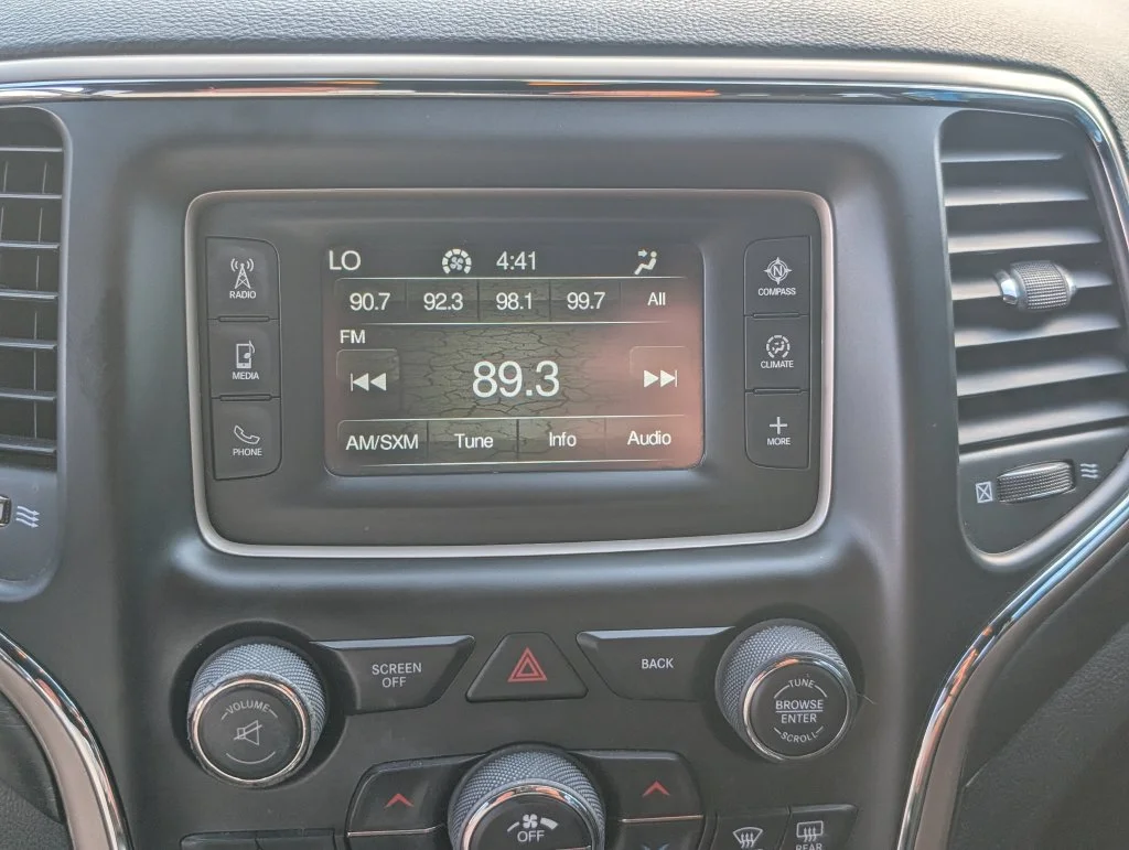 Used 2017 Black Jeep Laredo image 22