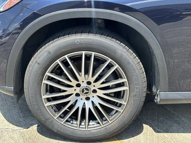Certified Used 2024 Blue Mercedes-Benz GLC 300 image 5
