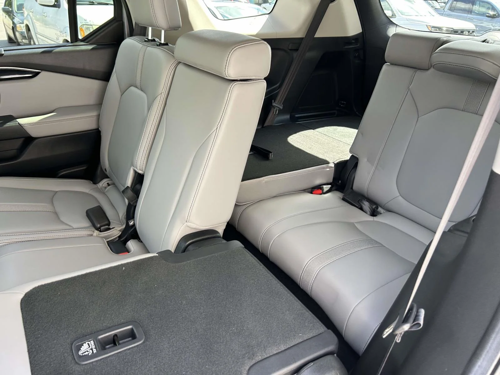 2024 Honda Pilot EX-L - Photo 8