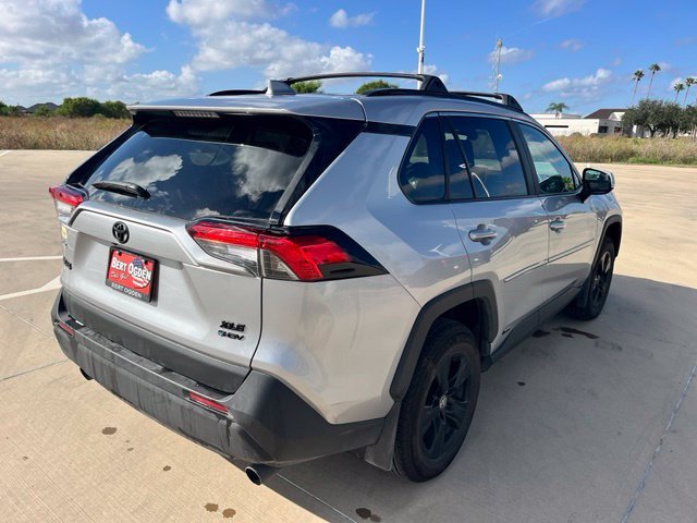 Used 2025 Silver Toyota XLE image 6