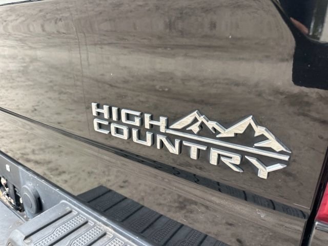 Used 2021 Black Chevrolet High Country image 38