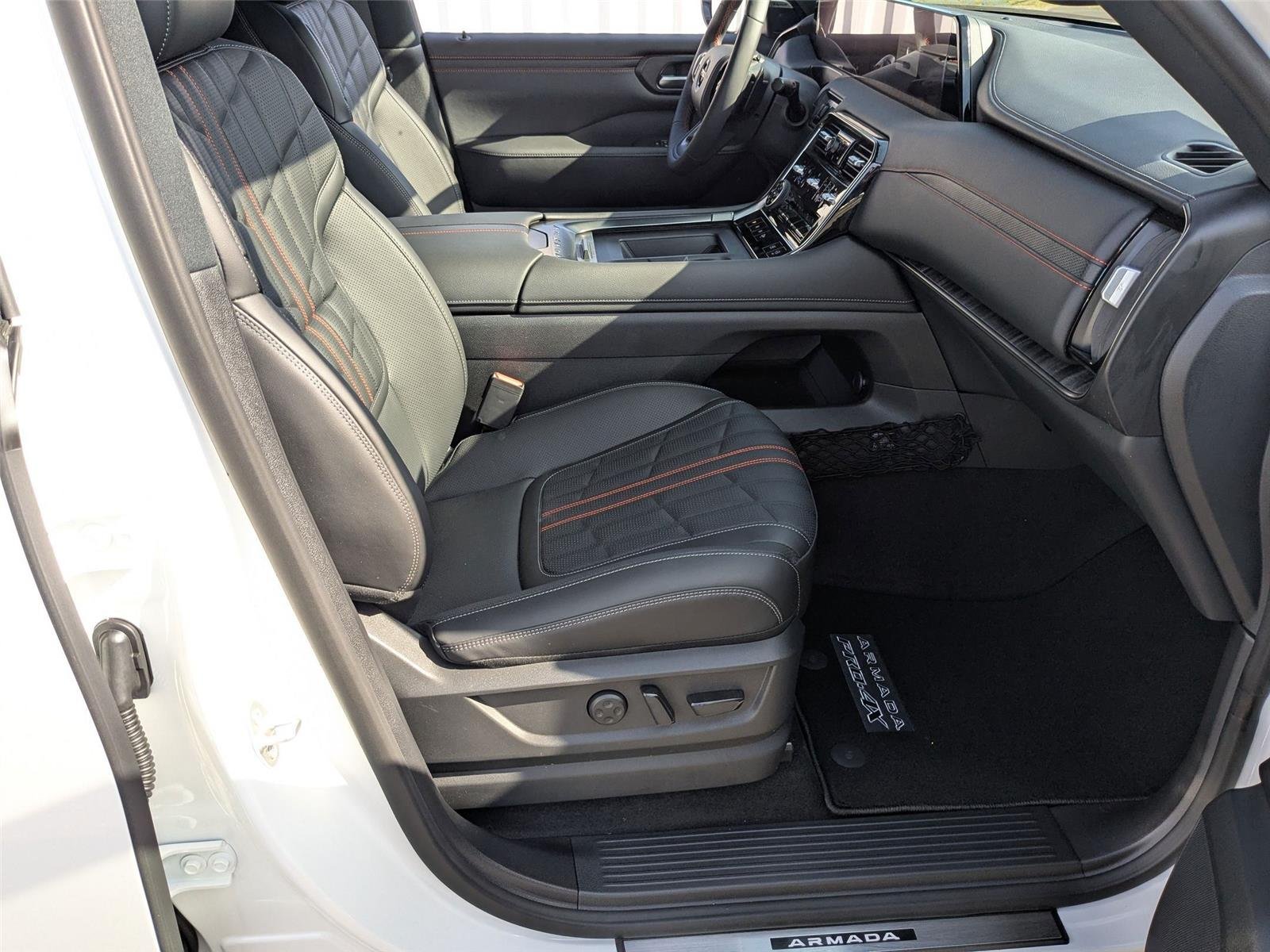 New 2026 Aspen White TriCoat Nissan PRO-4X® image 38