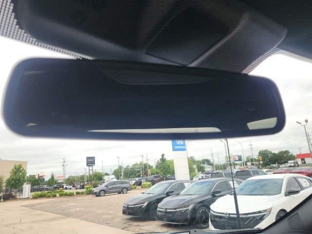 Used 2024 Gray Ford XLT image 39