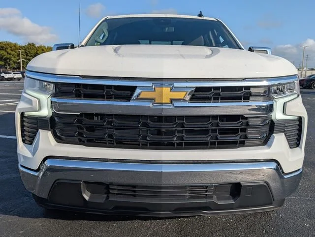 New 2026 Summit White Chevrolet LT image 2