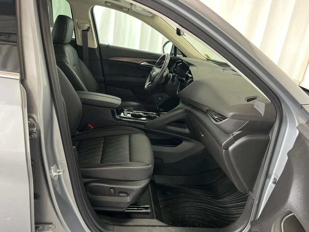 Used 2023 Gray Buick Avenir image 20